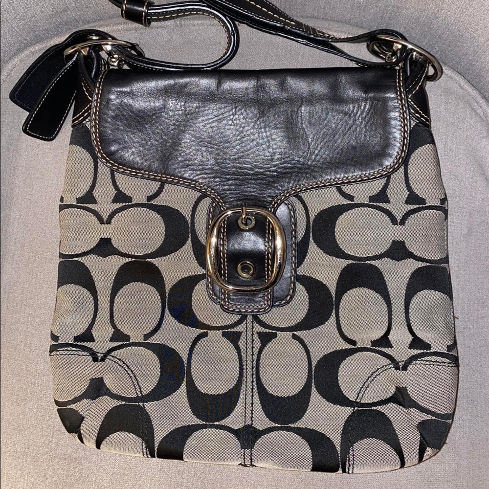 Coach Shoulder Bag
